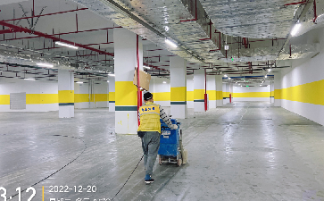 深圳市坪山區(qū)新產(chǎn)業(yè)地下車庫(kù)地坪漆